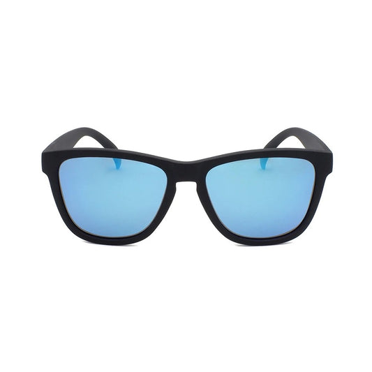 Ollo Clásico Midnight Blue sunglasses with UV400 polarised lenses and a deep navy frame. Built for running and cycling, these lightweight, durable sunglasses include a non-slip fit and high visual clarity, ideal for evening outdoors, commuting, trail and general adventure.