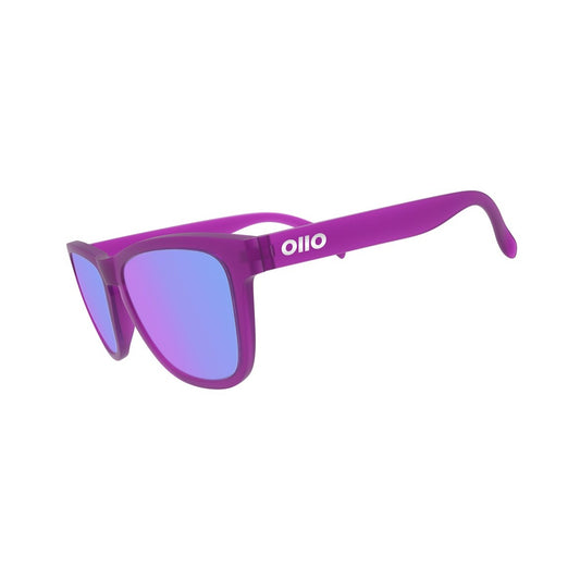 Ollo Clásico Fuchsia Flair sunglasses with UV400 polarised lenses and a vibrant pink-magenta frame. Built for runners and cyclists, these lightweight, durable sunglasses offer a non-slip fit, high clarity vision, perfect for outdoor training, sport and everyday adventure.