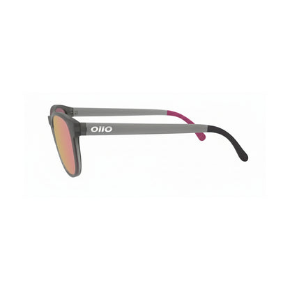 Ollo Pace Storm Grey sunglasses with UV400 polarised lenses and a sleek storm-grey frame. Perfectly suited to running and cycling, these sunglasses are lightweight, durable and feature a non-slip fit, delivering crisp vision and comfort under changing conditions: trail, road or urban outdoor sport.